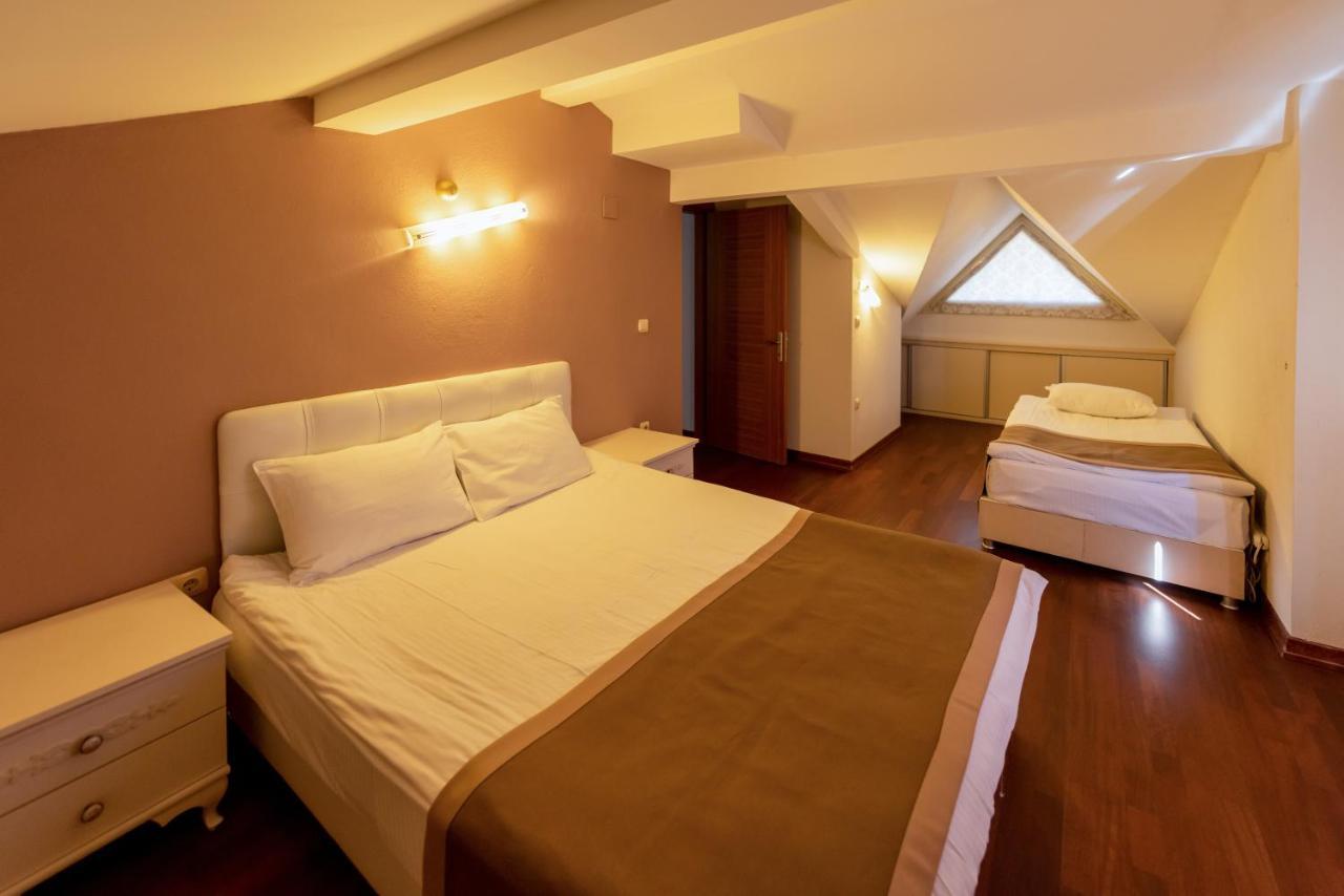 Vira Hotel Gocek (Fethiye)