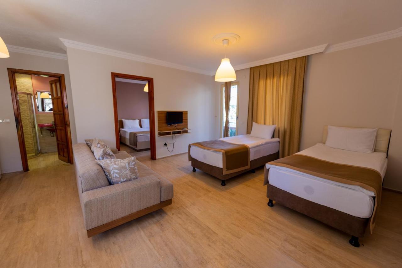 Vira Hotel