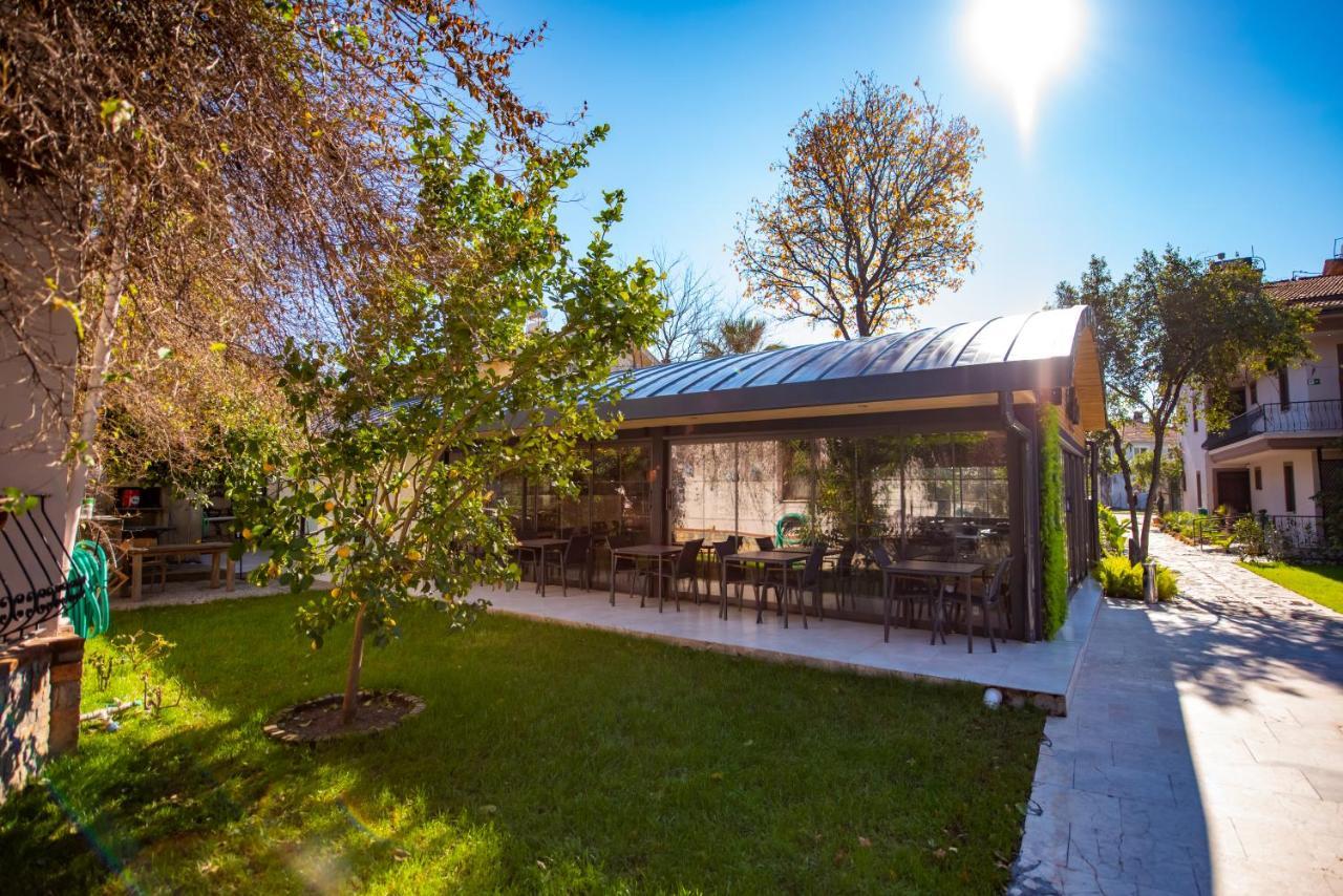 Vira Hotel Gocek (Fethiye)