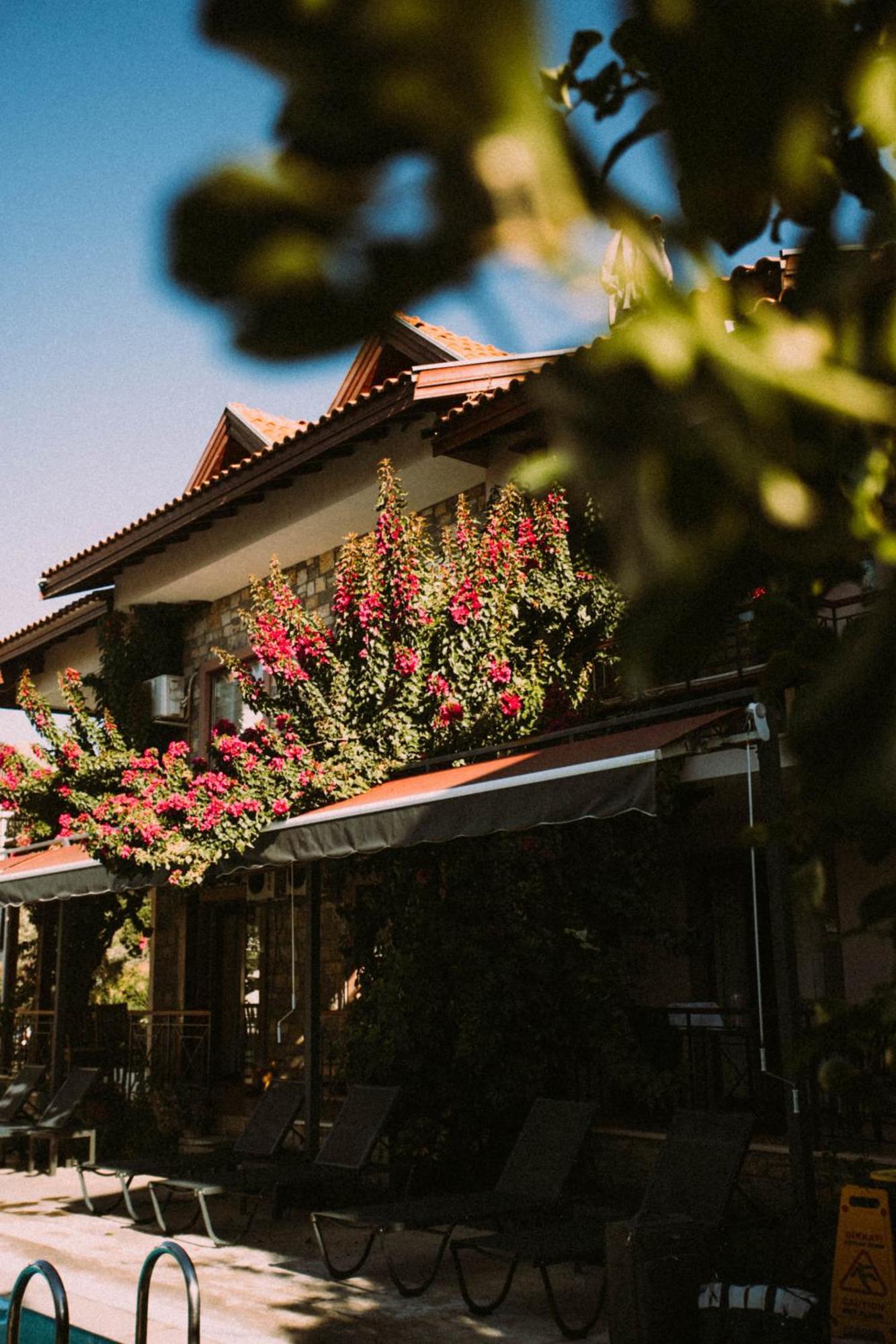 Vira Hotel Gocek (Fethiye)